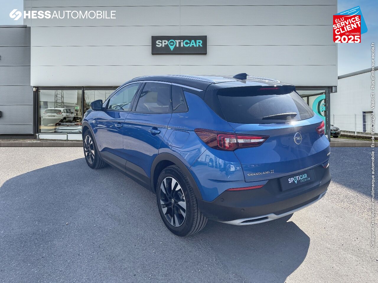 Véhicule d'occasion OPEL GRANDLAND X HYBRID 225CH ELEGANCE BUSINESS chez Opel Belfort