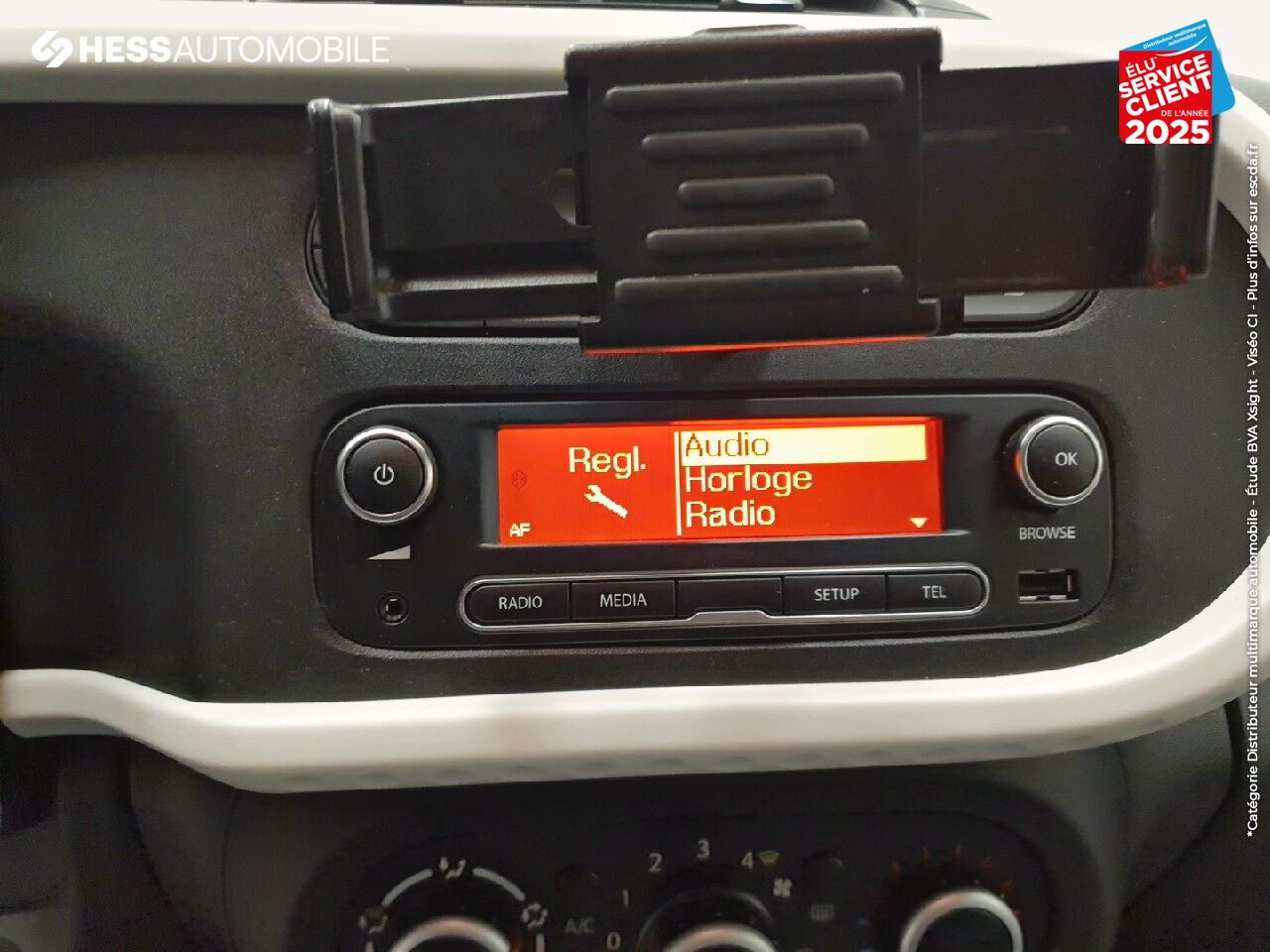 Véhicule d'occasion RENAULT TWINGO 1.0 SCE 70CH ZEN chez Renault Strasbourg