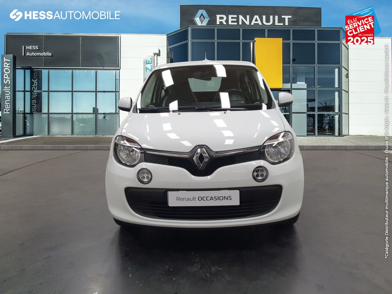 Véhicule d'occasion RENAULT TWINGO 1.0 SCE 70CH ZEN chez Renault Strasbourg