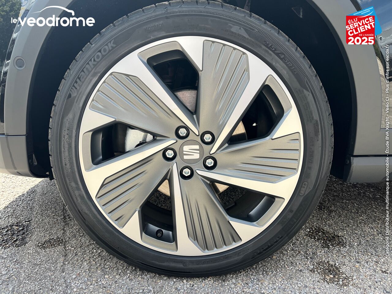 Véhicule d'occasion SEAT ARONA 1.0 TSI 110CH FR DSG7 chez Le Veodrome