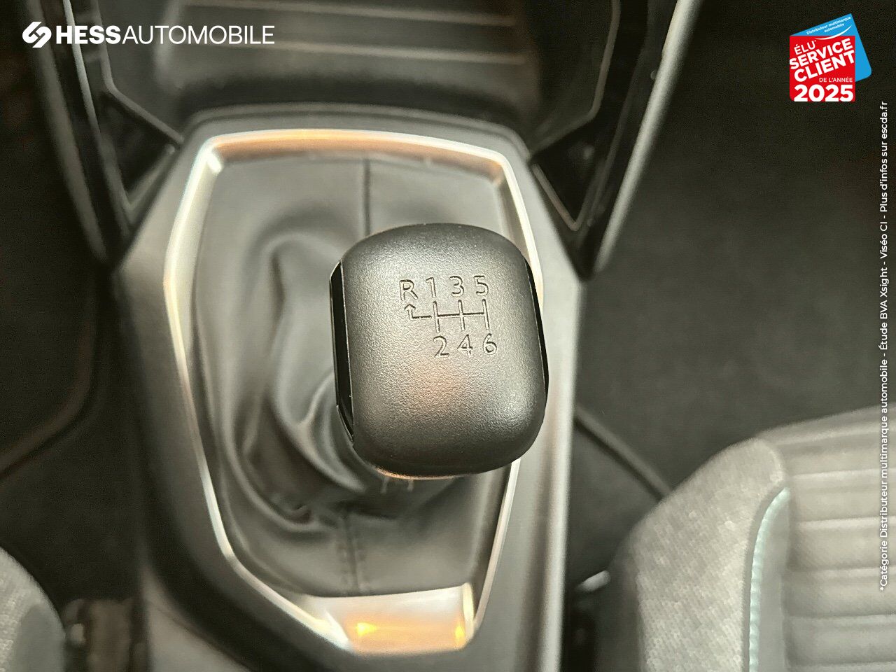 Véhicule d'occasion PEUGEOT 2008 1.2 PURETECH 100CH SS STYLE chez Toyota Thionville