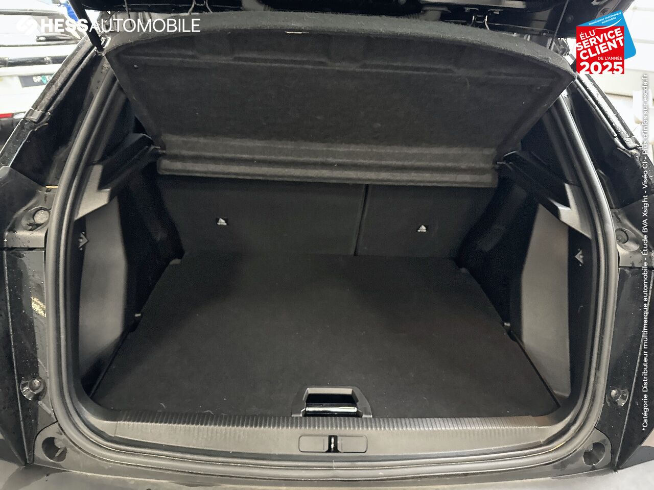 Véhicule d'occasion PEUGEOT 2008 1.2 PURETECH 100CH SS STYLE chez Toyota Thionville