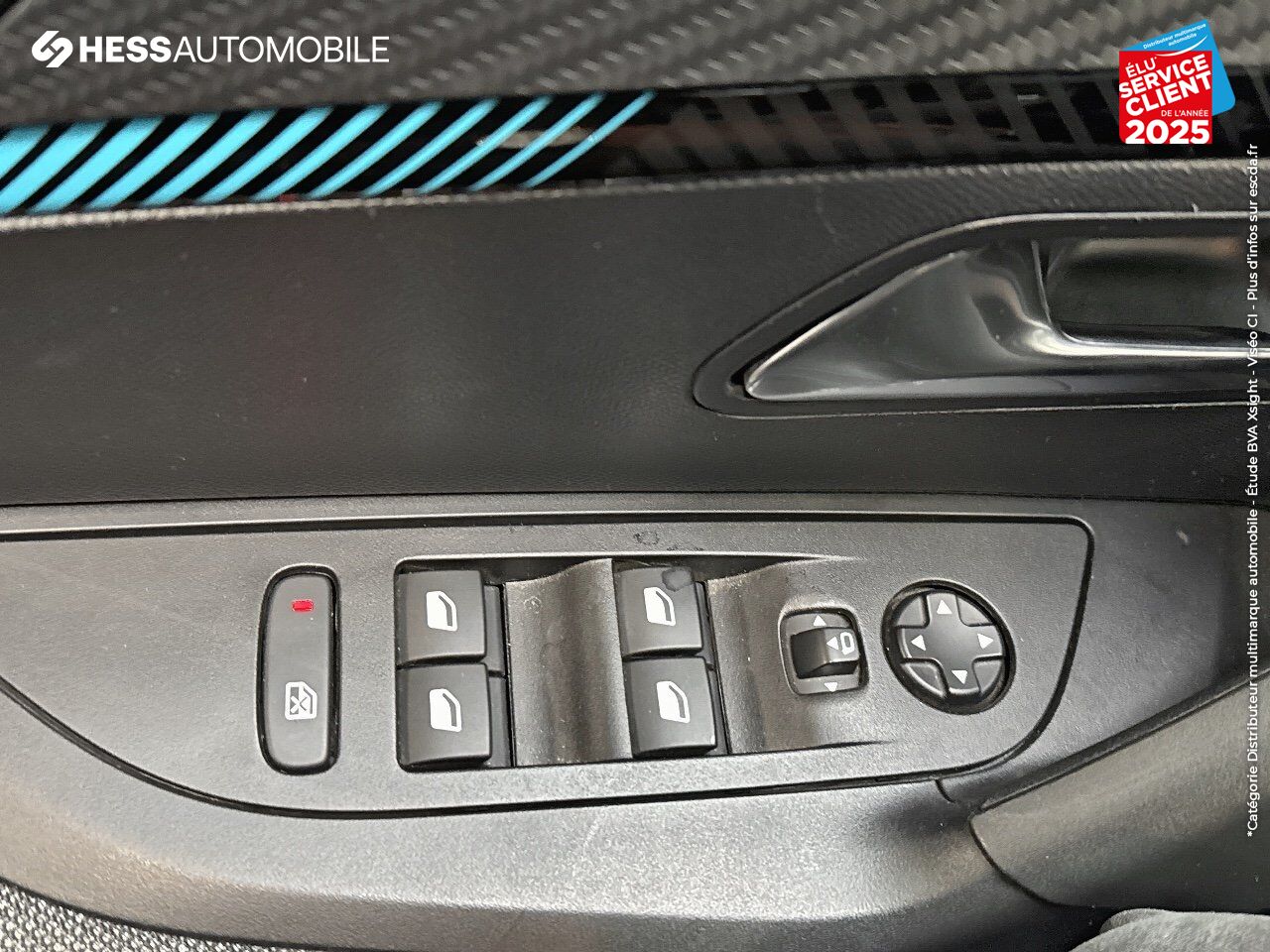 Véhicule d'occasion PEUGEOT 2008 1.2 PURETECH 100CH SS STYLE chez Toyota Thionville