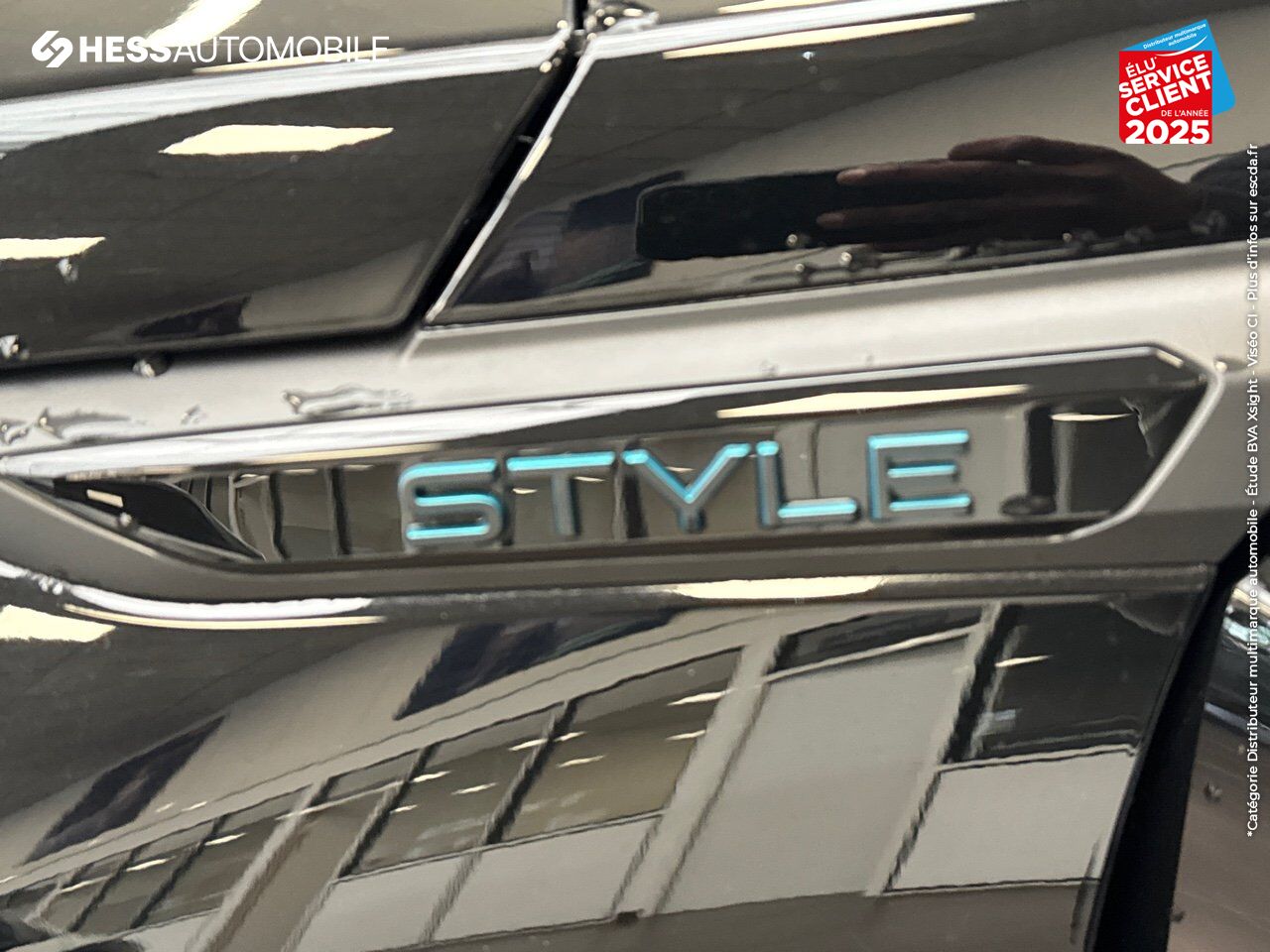 Véhicule d'occasion PEUGEOT 2008 1.2 PURETECH 100CH SS STYLE chez Toyota Thionville