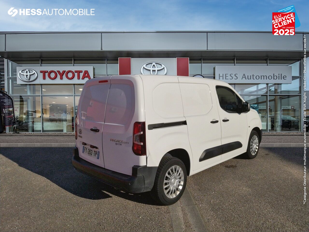Véhicule d'occasion TOYOTA PROACE CITY MEDIUM 100 D-4D BUSINESS RC21 GPS CAMERA chez Toyota Verdun