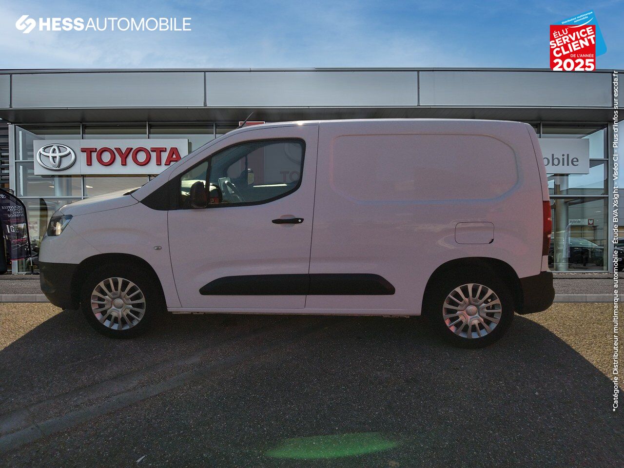 Véhicule d'occasion TOYOTA PROACE CITY MEDIUM 100 D-4D BUSINESS RC21 GPS CAMERA chez Toyota Verdun