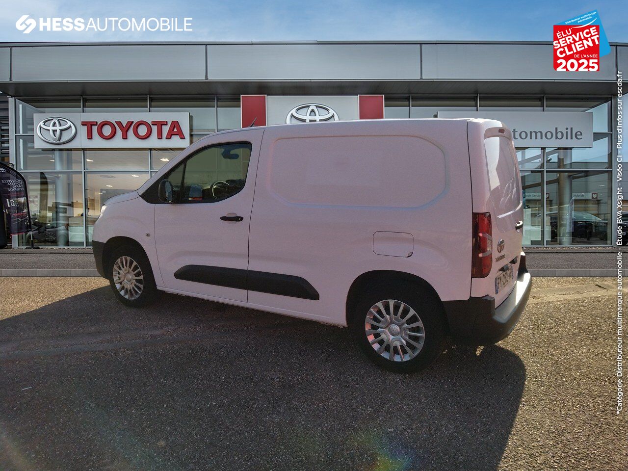 Véhicule d'occasion TOYOTA PROACE CITY MEDIUM 100 D-4D BUSINESS RC21 GPS CAMERA chez Toyota Verdun