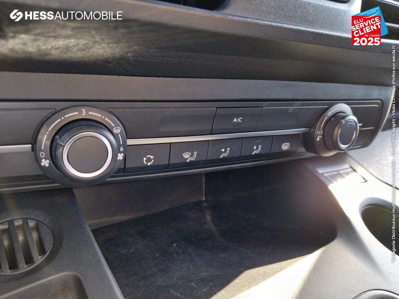 Véhicule d'occasion TOYOTA PROACE CITY MEDIUM 100 D-4D BUSINESS RC21 GPS CAMERA chez Toyota Verdun