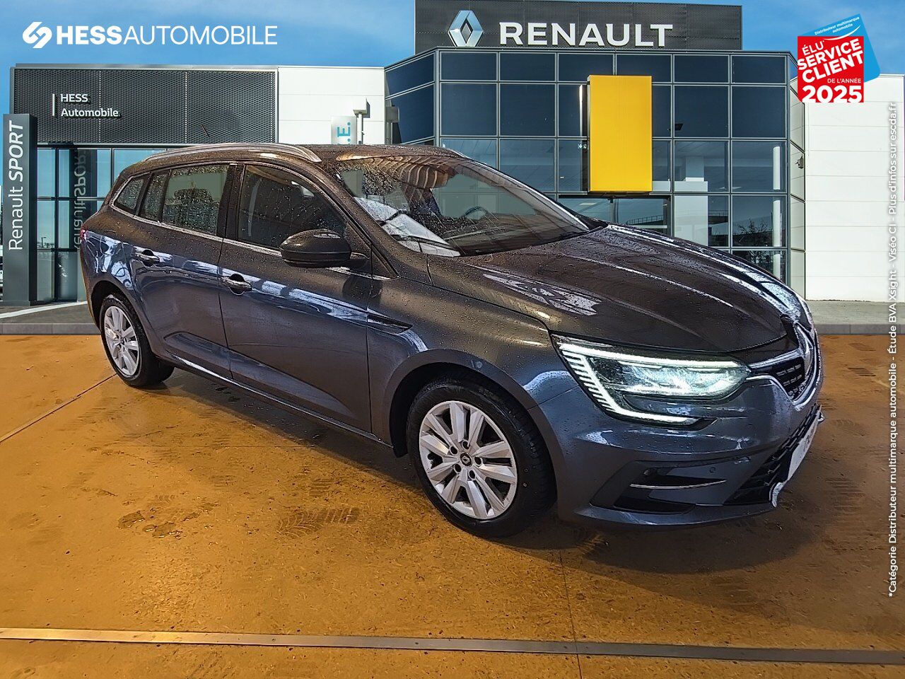 Véhicule d'occasion RENAULT MEGANE ESTATE 1.5 BLUE DCI 115CH BUSINESS EDC - 20 GPS CAMERA chez Dacia Mulhouse