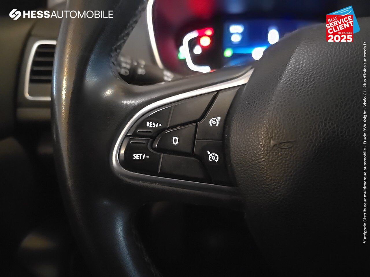 Véhicule d'occasion RENAULT MEGANE ESTATE 1.5 BLUE DCI 115CH BUSINESS EDC - 20 GPS CAMERA chez Dacia Mulhouse