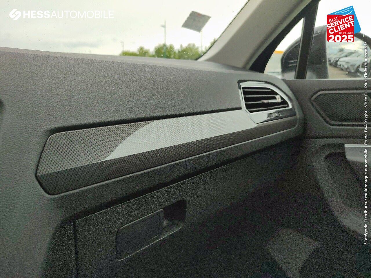 Véhicule d'occasion VOLKSWAGEN TIGUAN 2.0 TDI 150CH CONFORTLINE EURO6D-T SIEGES CHAUF GPS RADAR AV/AR chez Toyota Thionville