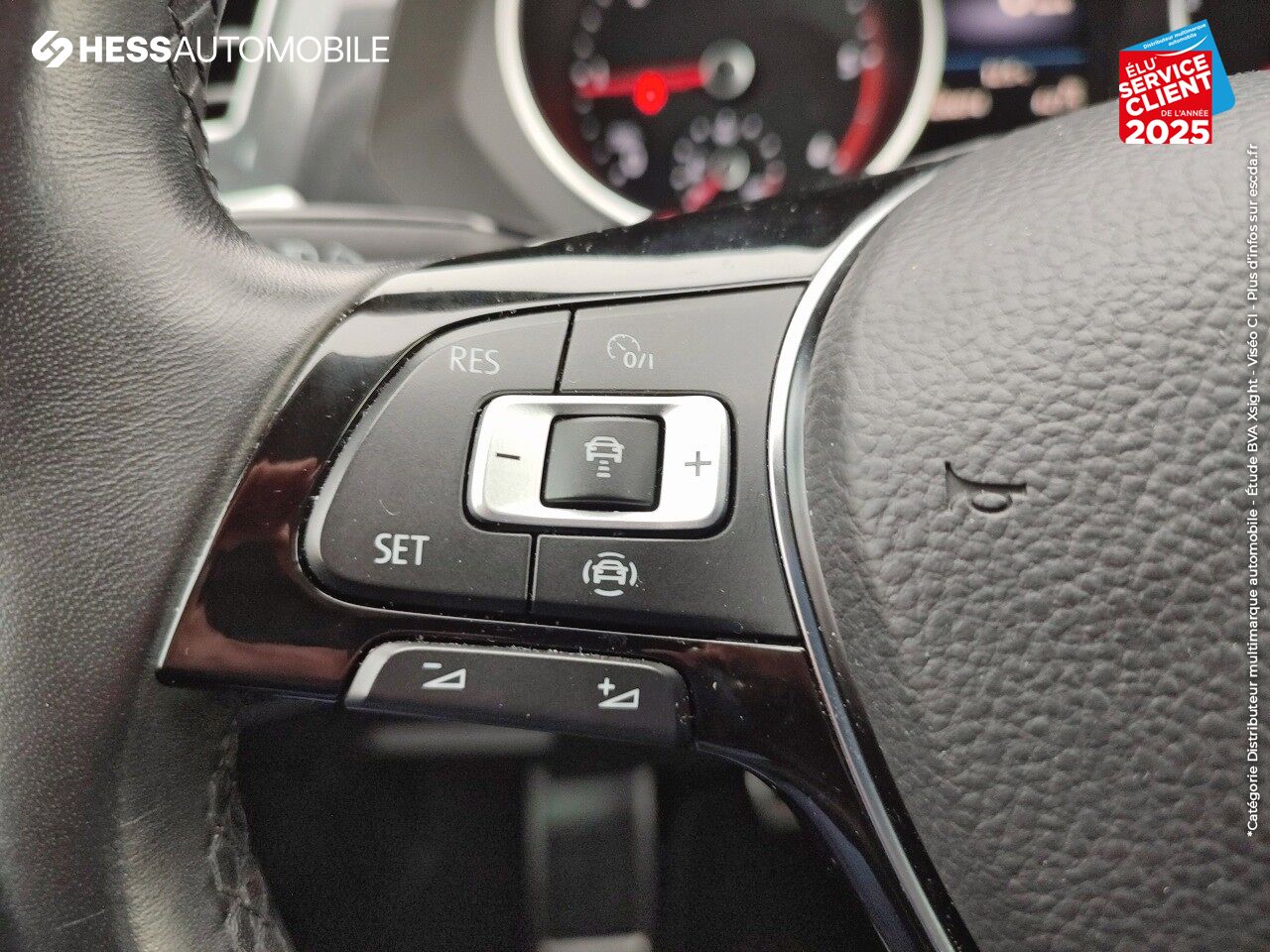 Véhicule d'occasion VOLKSWAGEN TIGUAN 2.0 TDI 150CH CONFORTLINE EURO6D-T SIEGES CHAUF GPS RADAR AV/AR chez Toyota Thionville