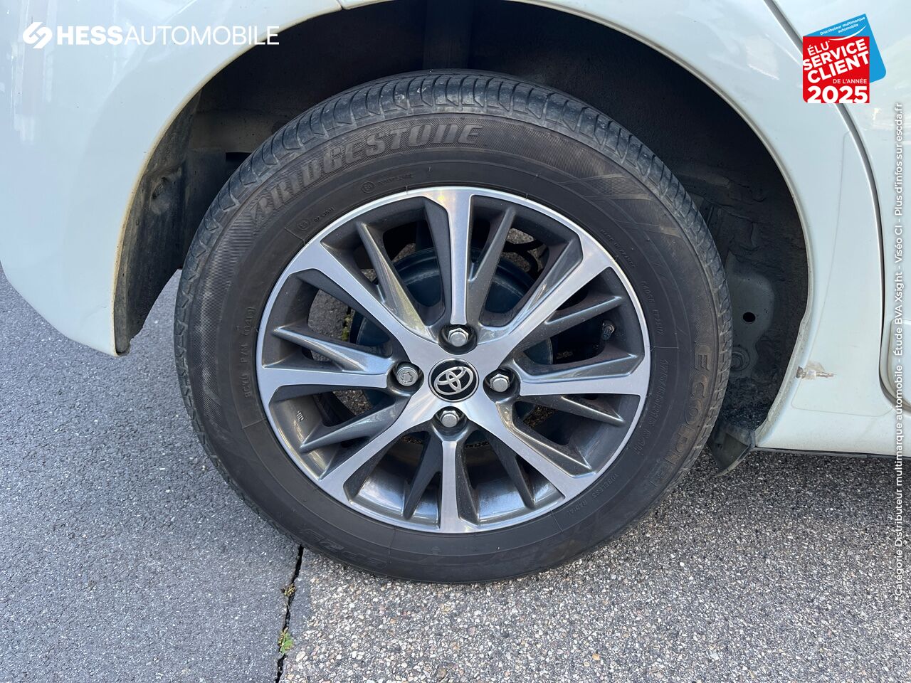 Véhicule d'occasion TOYOTA YARIS 110 VVT-I DESIGN Y20 5P MY19 CAMERA chez Toyota Longwy