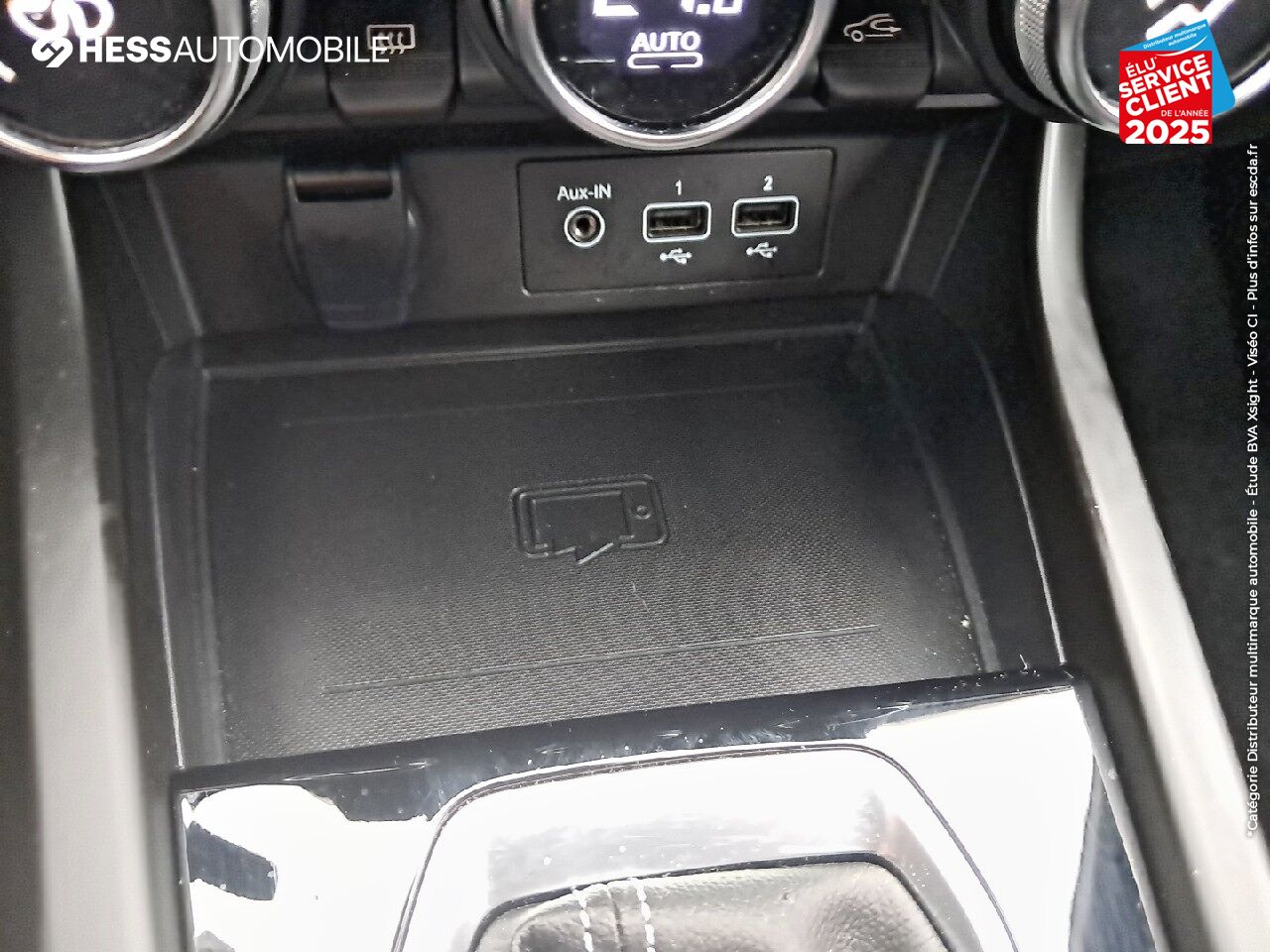 Véhicule d'occasion RENAULT ARKANA 1.6 E-TECH 145CH FULL HYBRID TECHNO -23 TOUVRANT GPS CAMERA chez Renault Saint-Louis