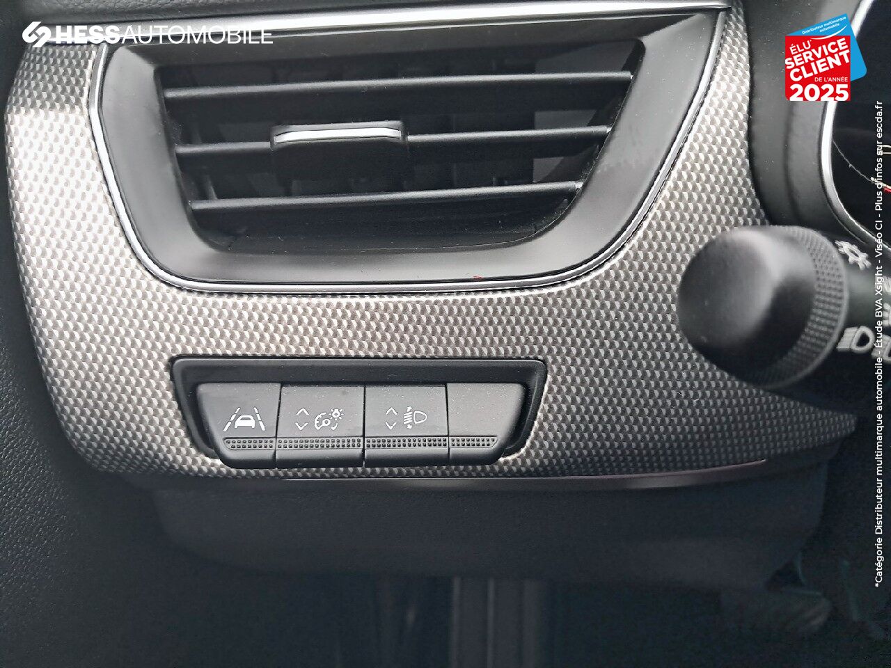 Véhicule d'occasion RENAULT ARKANA 1.6 E-TECH 145CH FULL HYBRID TECHNO -23 TOUVRANT GPS CAMERA chez Renault Saint-Louis