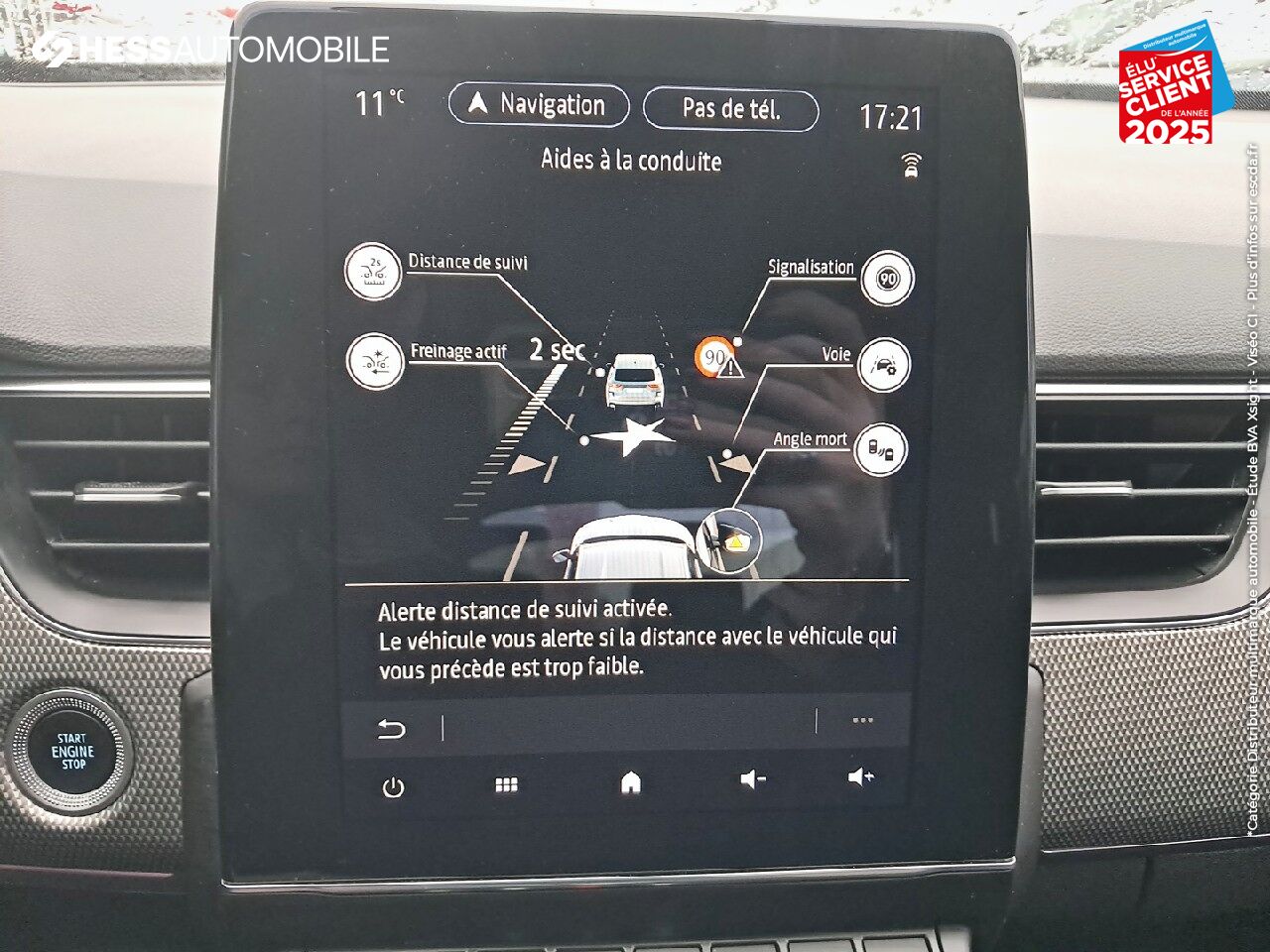 Véhicule d'occasion RENAULT ARKANA 1.6 E-TECH 145CH FULL HYBRID TECHNO -23 TOUVRANT GPS CAMERA chez Renault Saint-Louis