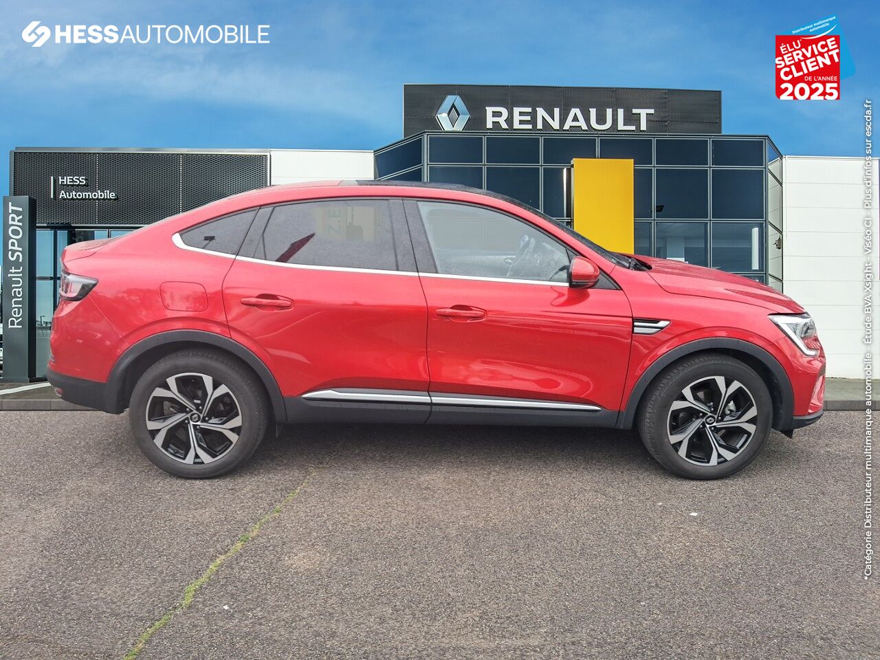 Véhicule d'occasion RENAULT ARKANA 1.6 E-TECH 145CH FULL HYBRID TECHNO -23 TOUVRANT GPS CAMERA chez Renault Saint-Louis