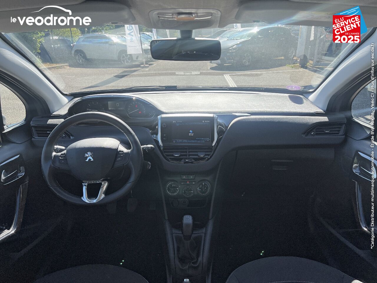 Véhicule d'occasion PEUGEOT 208 1.2 PURETECH 82CH E6.C ACTIVE 5P chez Le Veodrome