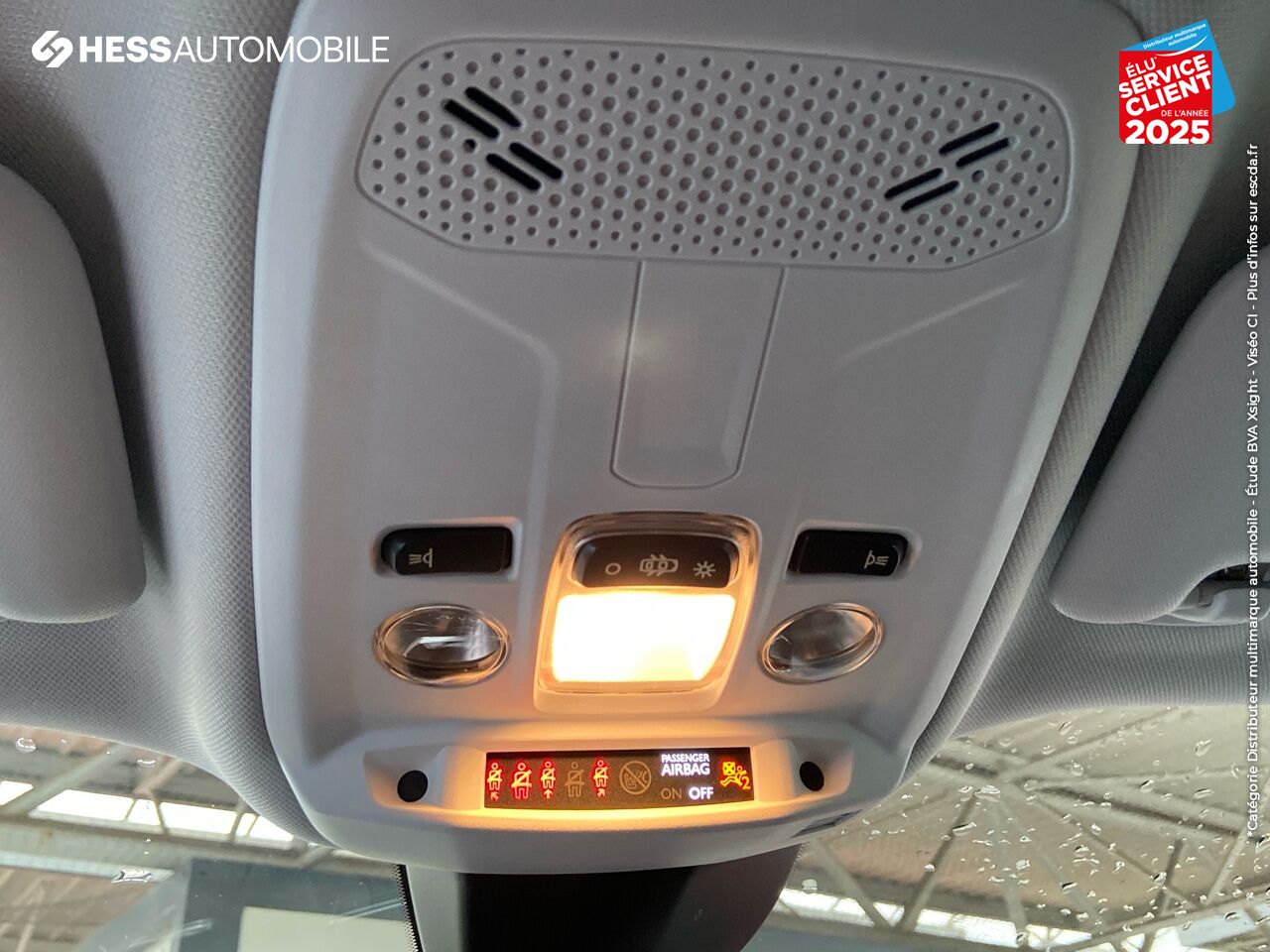 Véhicule d'occasion PEUGEOT 2008 1.2 PURETECH 130CH SS STYLE chez Peugeot Charleville