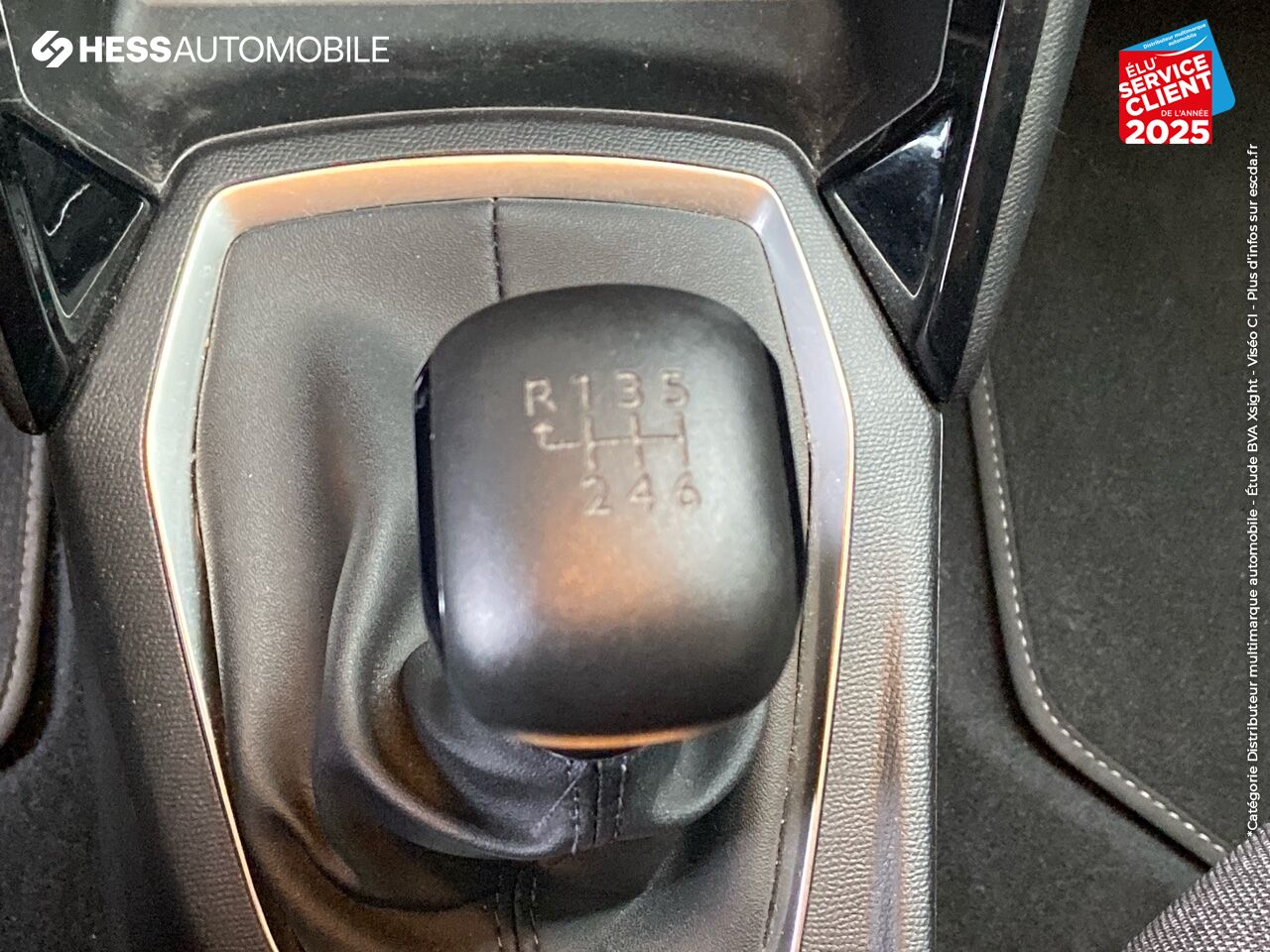 Véhicule d'occasion PEUGEOT 2008 1.2 PURETECH 130CH SS STYLE chez Peugeot Charleville