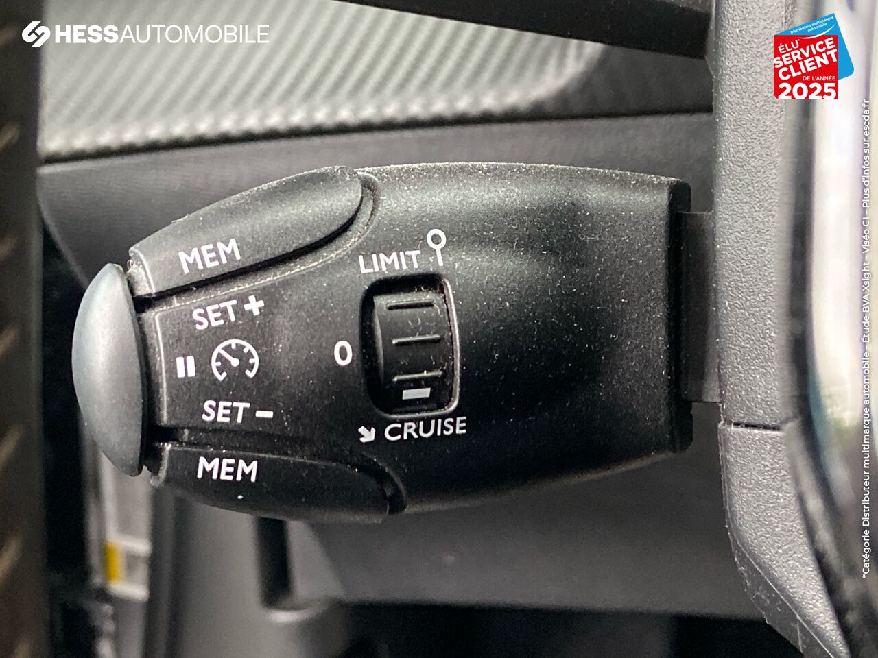 Véhicule d'occasion PEUGEOT 2008 1.2 PURETECH 130CH SS STYLE chez Peugeot Charleville