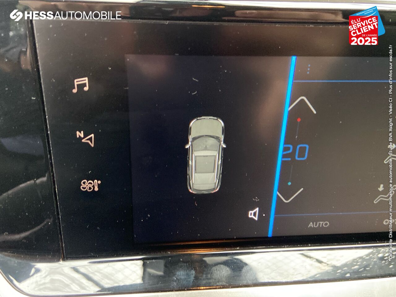 Véhicule d'occasion PEUGEOT 2008 1.2 PURETECH 130CH SS STYLE chez Peugeot Charleville