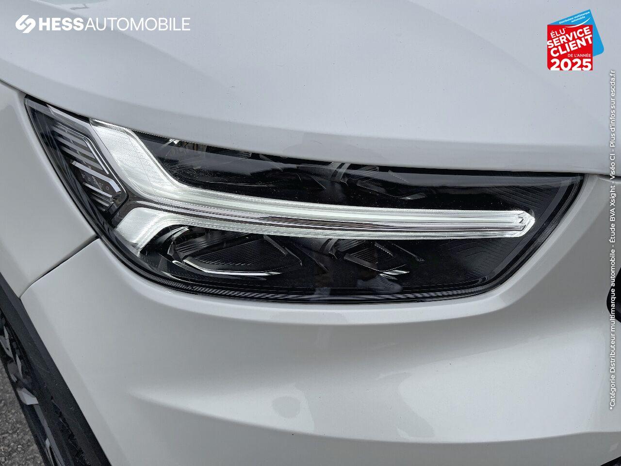Véhicule d'occasion VOLVO XC40 D4 ADBLUE AWD 190CH R-DESIGN GEARTRONIC 8 GPS CAMERA ATTELAGE chez Volvo Epernay