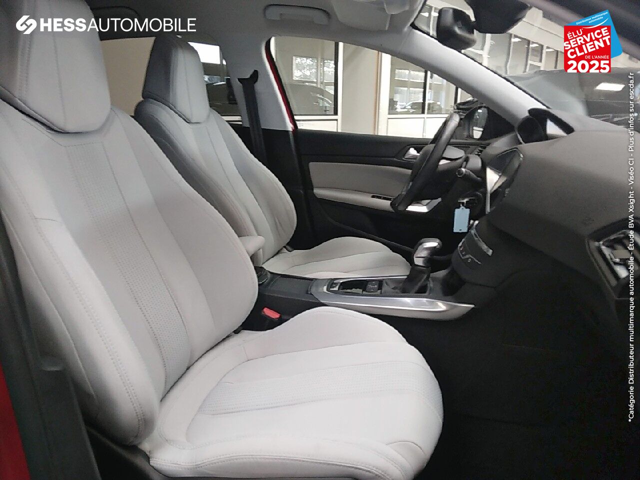 Véhicule d'occasion PEUGEOT 308 1.2 PURETECH 130CH ALLURE S/S EAT6 5P GPS CAMERA chez Peugeot Sedan
