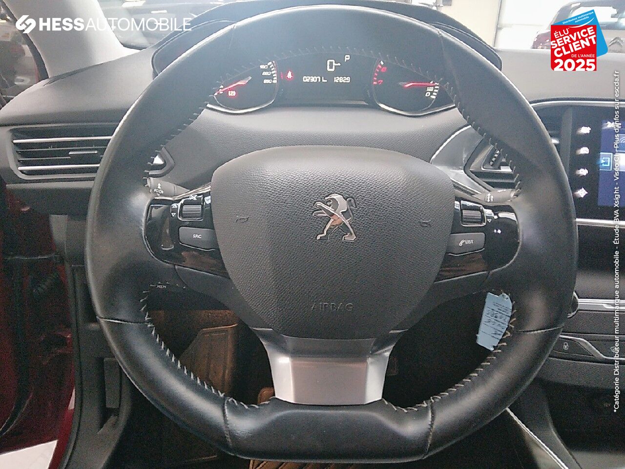 Véhicule d'occasion PEUGEOT 308 1.2 PURETECH 130CH ALLURE S/S EAT6 5P GPS CAMERA chez Peugeot Sedan