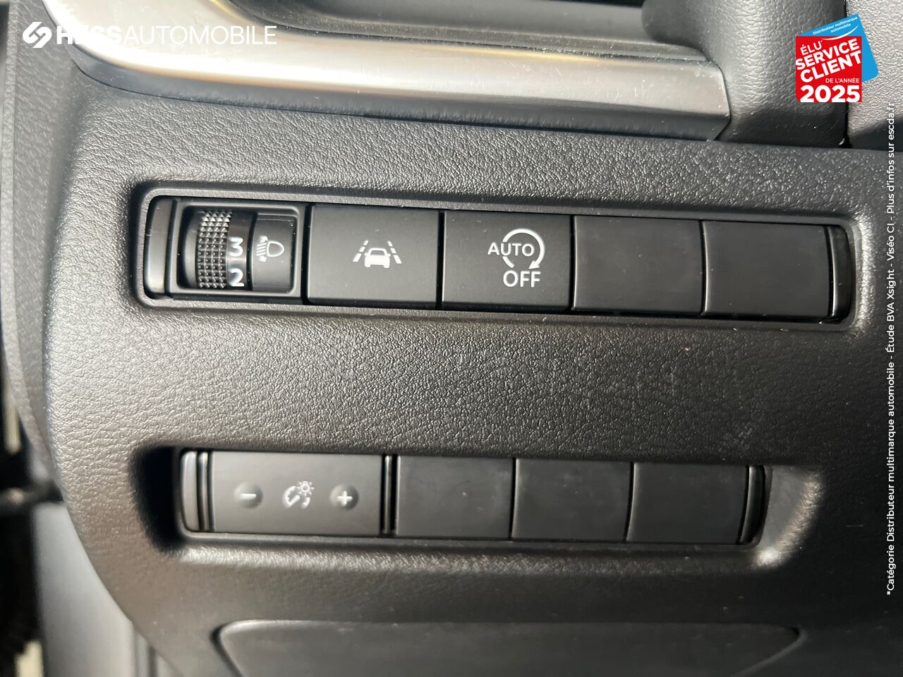 Véhicule d'occasion NISSAN QASHQAI 1.3 MILD HYBRID 140CH BUSINESS EDITION CAMERA chez Dacia Mulhouse