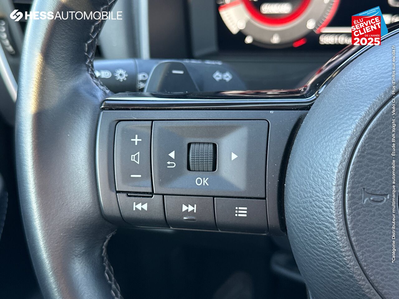 Véhicule d'occasion NISSAN QASHQAI 1.3 MILD HYBRID 158CH N-CONNECTA XTRONIC 2022 chez Nissan Qashqai occasion