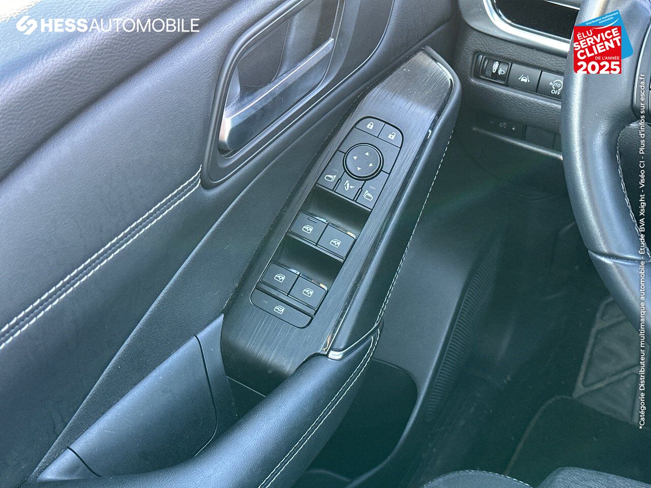 Véhicule d'occasion NISSAN QASHQAI 1.3 MILD HYBRID 158CH N-CONNECTA XTRONIC 2022 chez Nissan Qashqai occasion