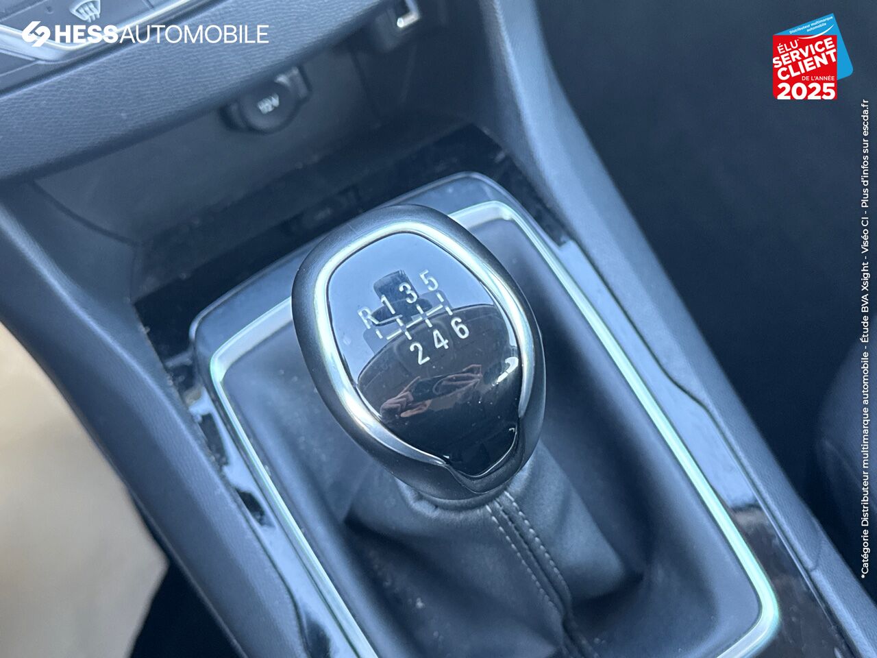 Véhicule d'occasion PEUGEOT 308 AFFAIRE 1.5 BLUEHDI 130CH S/S PREMIUM PACK 7CV GPS RADAR AR CARPLAY chez Toyota Thionville