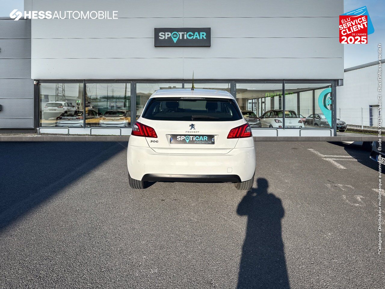 Véhicule d'occasion PEUGEOT 308 AFFAIRE 1.5 BLUEHDI 130CH S/S PREMIUM PACK 7CV GPS RADAR AR CARPLAY chez Toyota Thionville