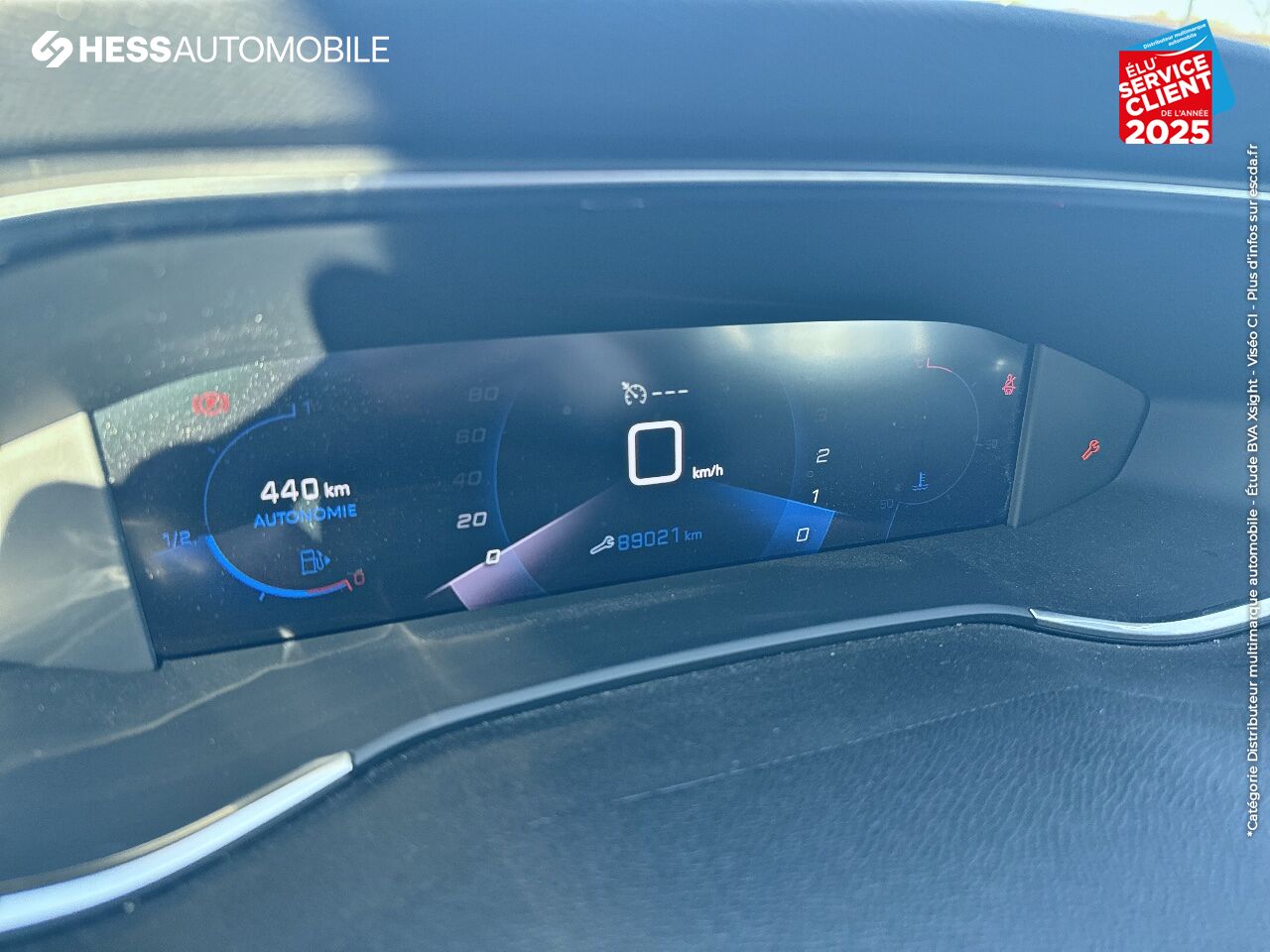 Véhicule d'occasion PEUGEOT 308 AFFAIRE 1.5 BLUEHDI 130CH S/S PREMIUM PACK 7CV GPS RADAR AR CARPLAY chez Toyota Thionville
