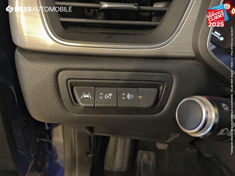 Véhicule d'occasion RENAULT CAPTUR 1.3 TCE 140CH FAP INTENS -21 GPS CAMERA chez Renault Colmar