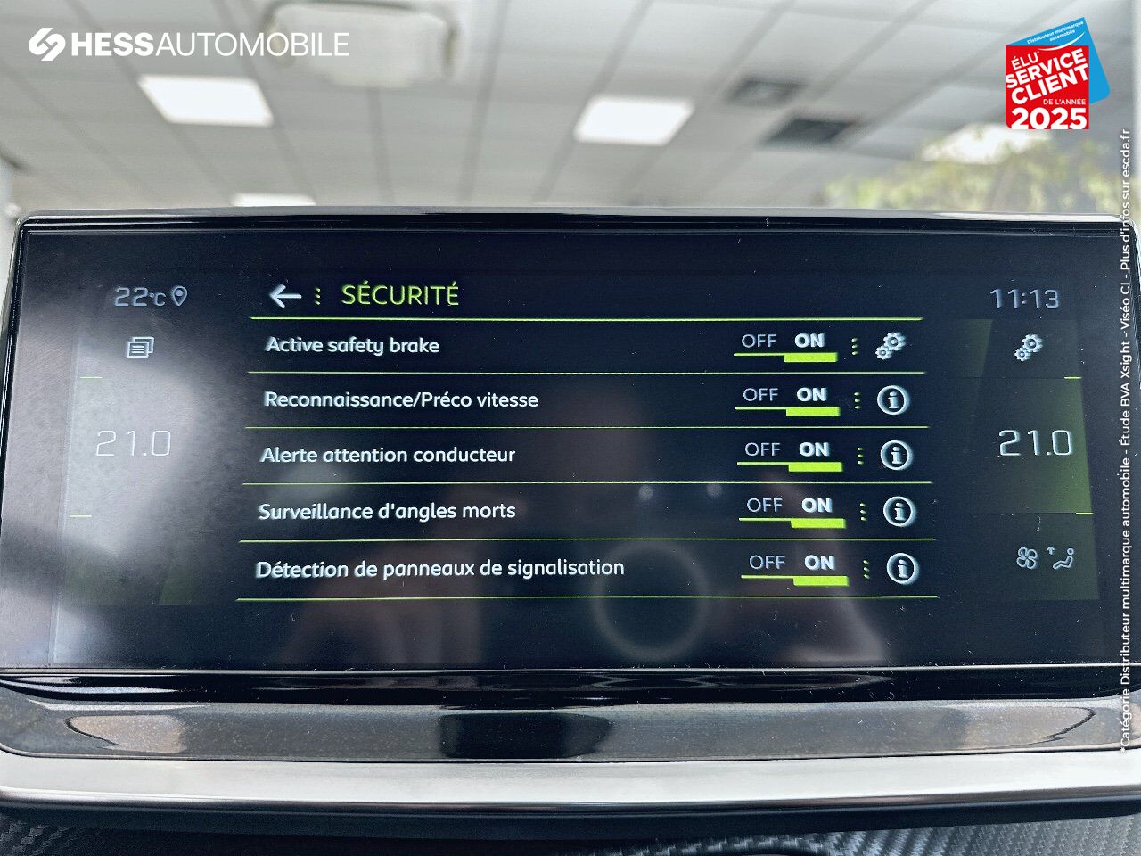 Véhicule d'occasion PEUGEOT 208 1.2 PURETECH 100CH SS GT 118G chez Peugeot Reims