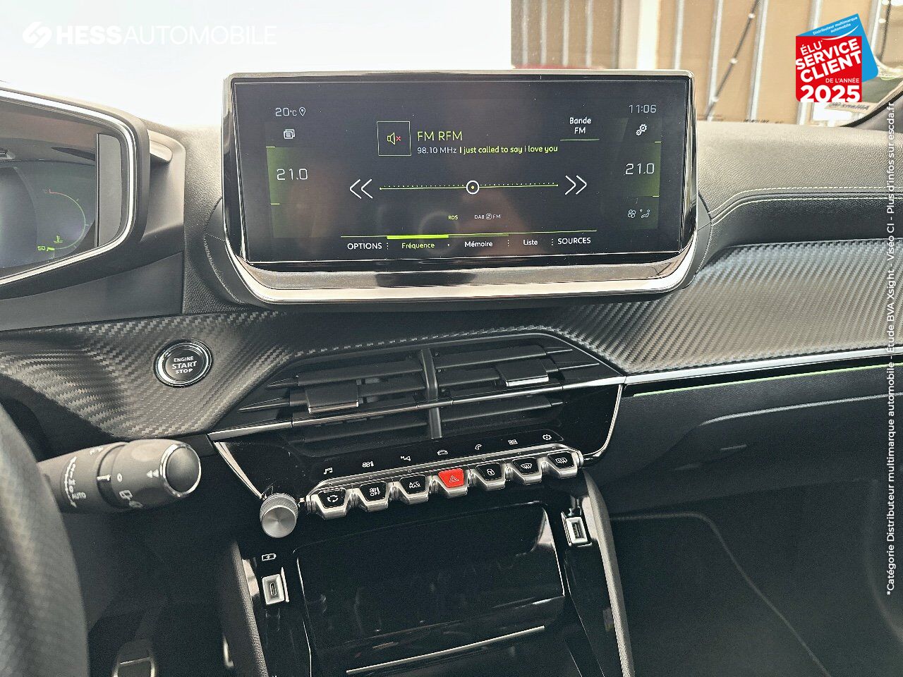 Véhicule d'occasion PEUGEOT 208 1.2 PURETECH 100CH SS GT 118G chez Peugeot Reims