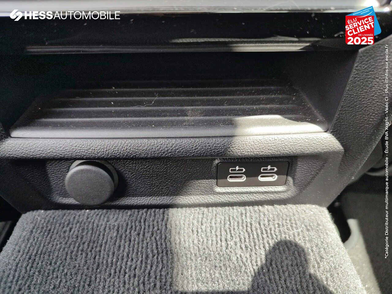 Véhicule d'occasion BMW SERIE 5 530DA XDRIVE 286CH LUXURY STEPTRONIC TOUVRANT SIEGES CHAUF/CUIR GPS CAMERA HUD chez BMW Pontarlier