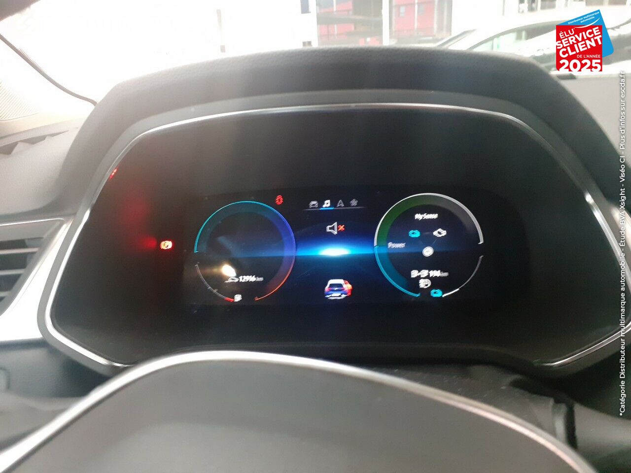 Véhicule d'occasion RENAULT CAPTUR 1.6 E-TECH HYBRIDE RECHARGEABLE 160CH TECHNO chez Renault Sélestat