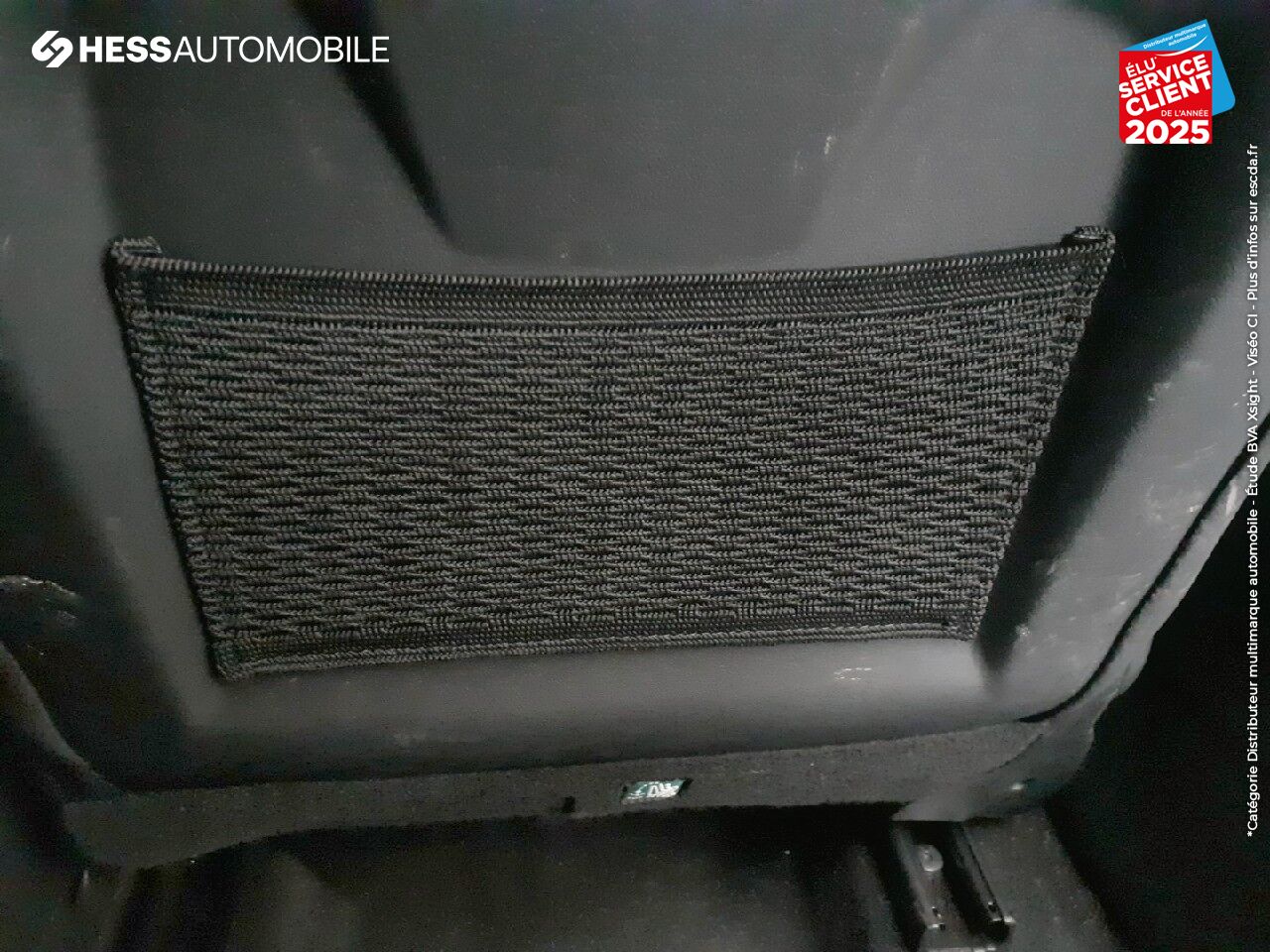 Véhicule d'occasion RENAULT CAPTUR 1.6 E-TECH HYBRIDE RECHARGEABLE 160CH TECHNO chez Renault Sélestat