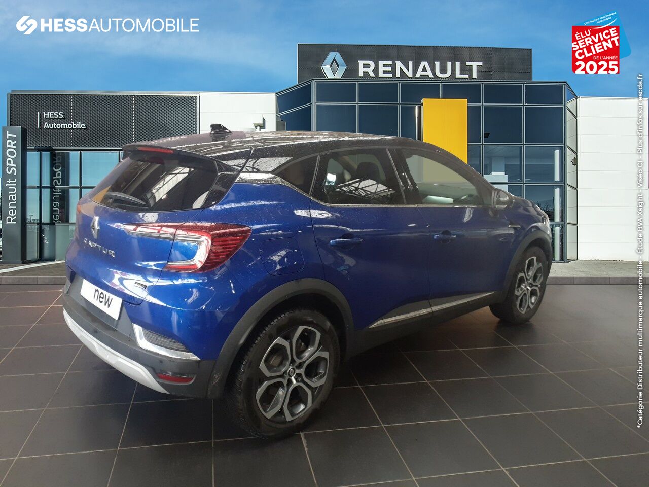 Véhicule d'occasion RENAULT CAPTUR 1.6 E-TECH HYBRIDE RECHARGEABLE 160CH TECHNO chez Renault Sélestat