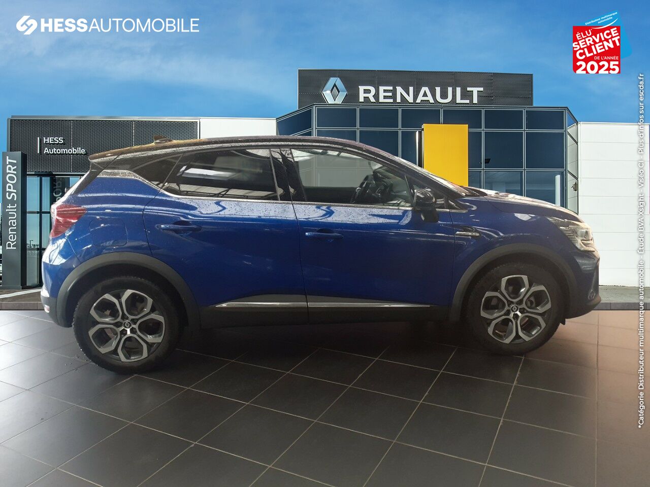 Véhicule d'occasion RENAULT CAPTUR 1.6 E-TECH HYBRIDE RECHARGEABLE 160CH TECHNO chez Renault Sélestat