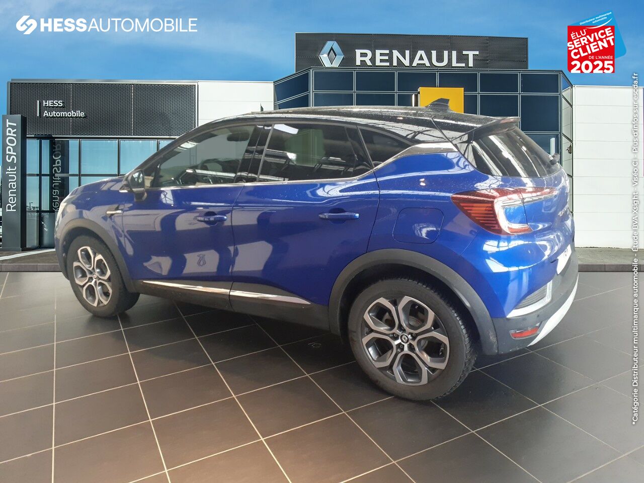 Véhicule d'occasion RENAULT CAPTUR 1.6 E-TECH HYBRIDE RECHARGEABLE 160CH TECHNO chez Renault Sélestat