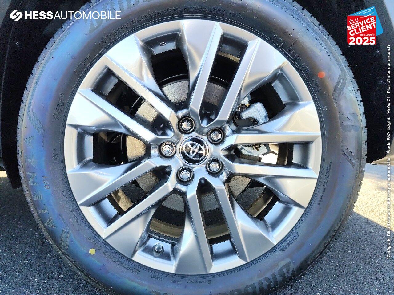 Véhicule neuf TOYOTA RAV4 2.5 HYBRIDE 218CH LOUNGE 2WD MY24 chez Toyota Forbach