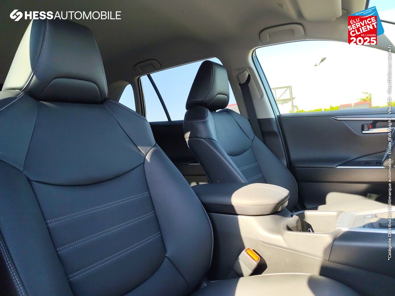 Véhicule neuf TOYOTA RAV4 2.5 HYBRIDE 218CH LOUNGE 2WD MY24 chez Toyota Forbach
