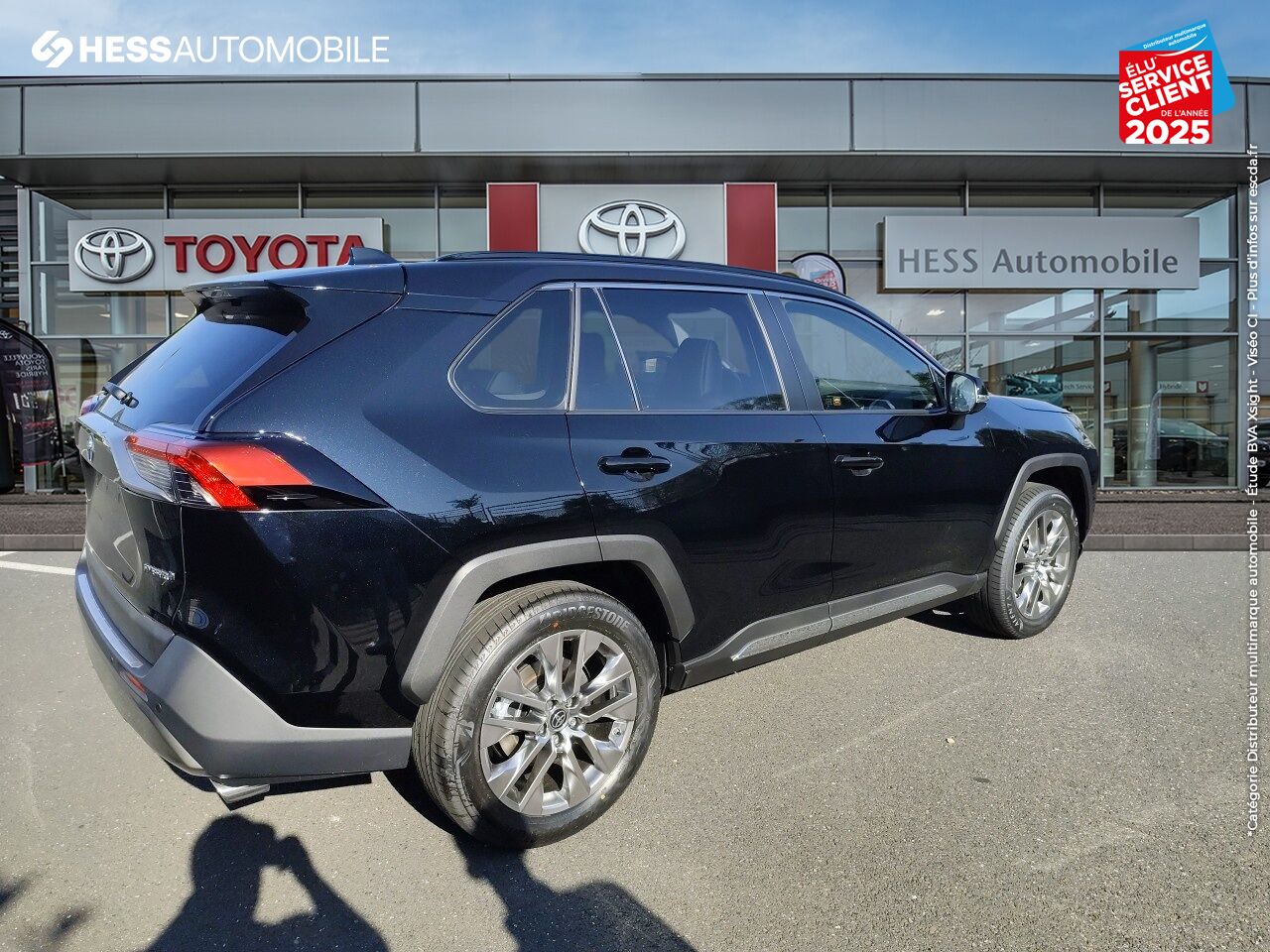 Véhicule neuf TOYOTA RAV4 2.5 HYBRIDE 218CH LOUNGE 2WD MY24 chez Toyota Forbach