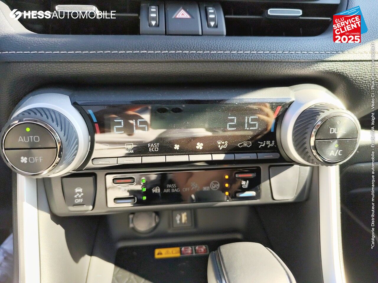 Véhicule neuf TOYOTA RAV4 2.5 HYBRIDE 218CH LOUNGE 2WD MY24 chez Toyota Forbach
