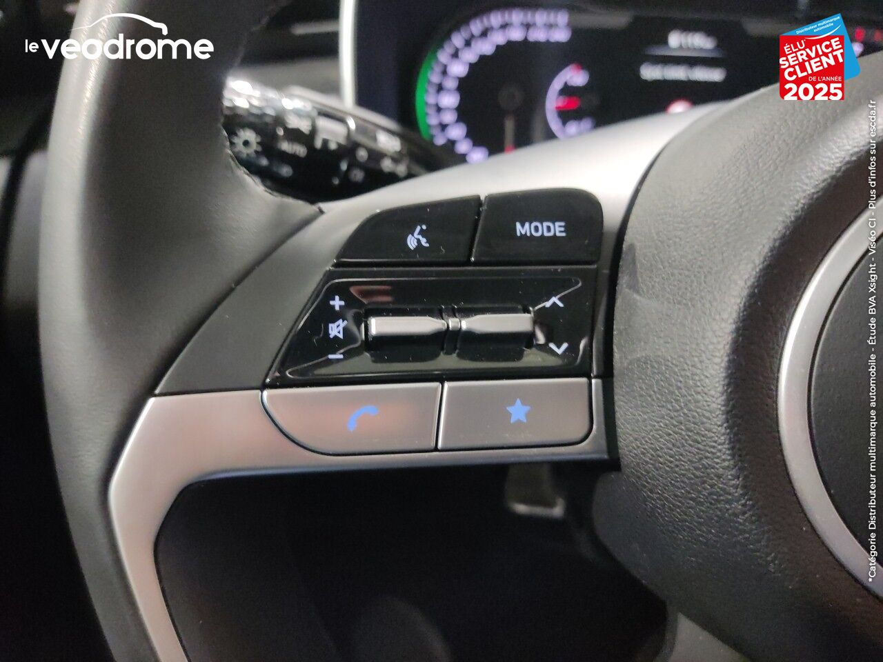 Véhicule d'occasion HYUNDAI TUCSON 1.6 T-GDI 150CH INTUITIVE IBVM6 APPLE CARPLAY/ANDROID AUTO CAMERA JA17 chez Le Veodrome