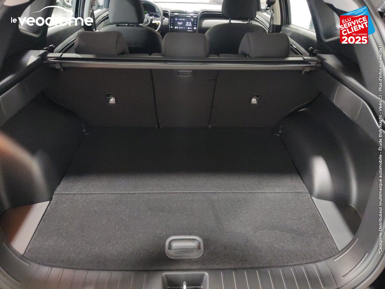 Véhicule d'occasion HYUNDAI TUCSON 1.6 T-GDI 150CH INTUITIVE IBVM6 APPLE CARPLAY/ANDROID AUTO CAMERA JA17 chez Le Veodrome